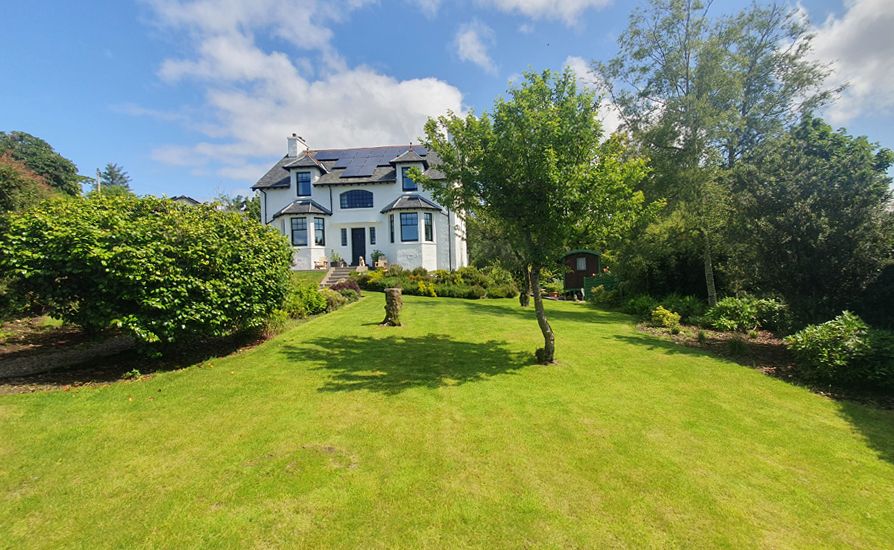 Property photo 1 of 59