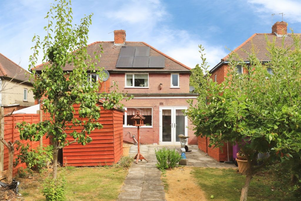 Property photo 2 of 15
