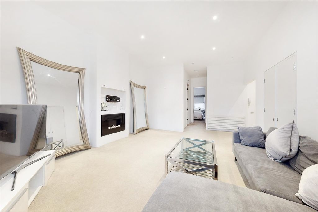 Property photo 2 of 13 P04.Jpg