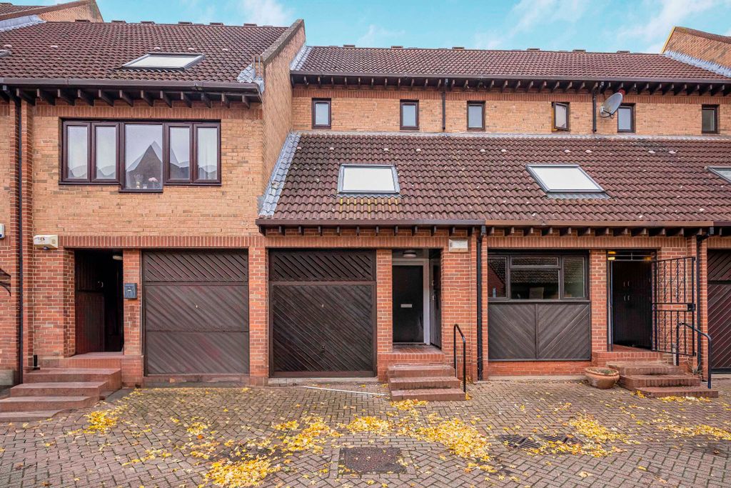 Property photo 1 of 14