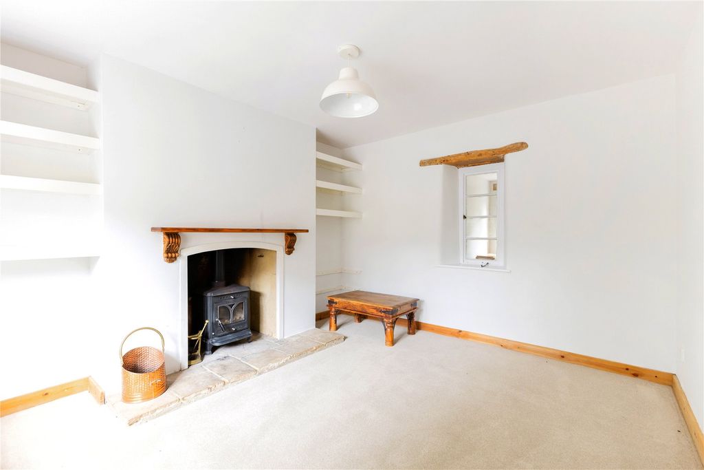 Property photo 3 of 14 Picture No. 05