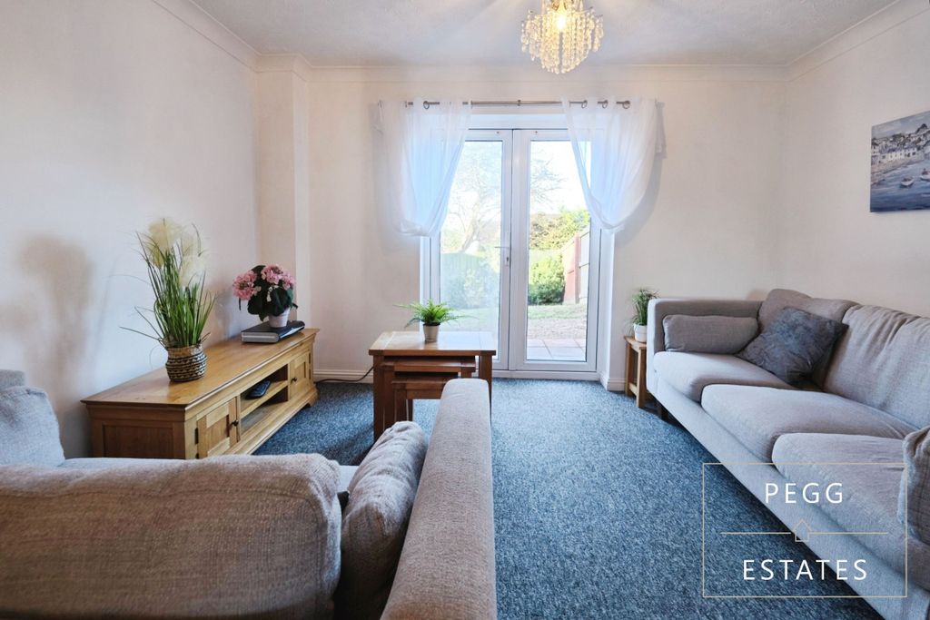 Property photo 3 of 15