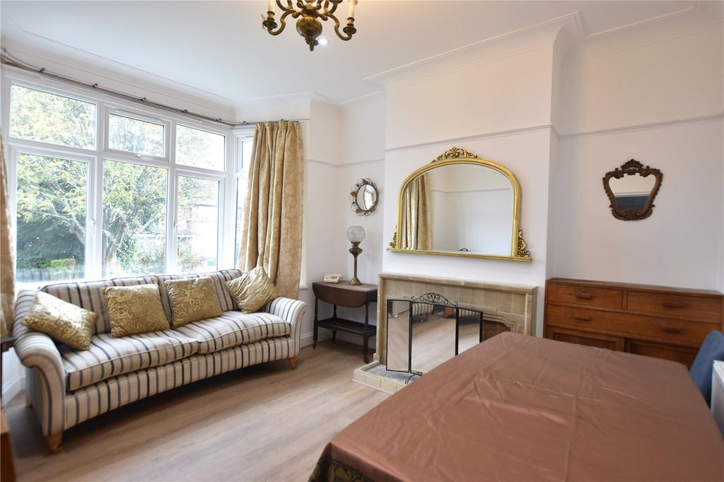 Property photo 2 of 14 Picture No. 02