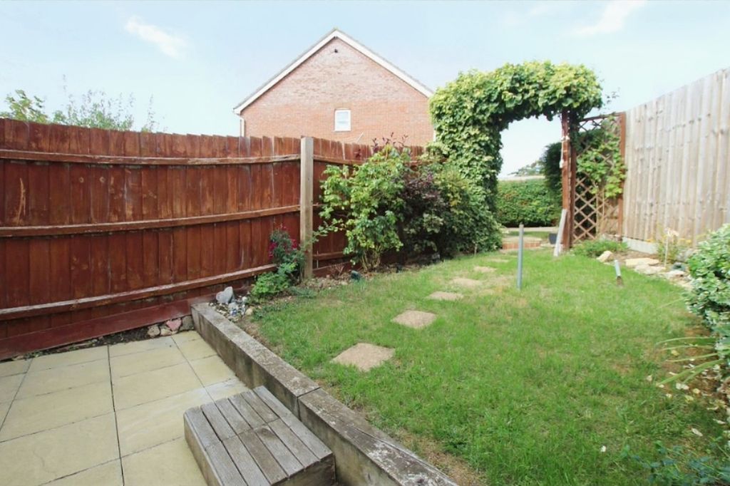 Property photo 3 of 19