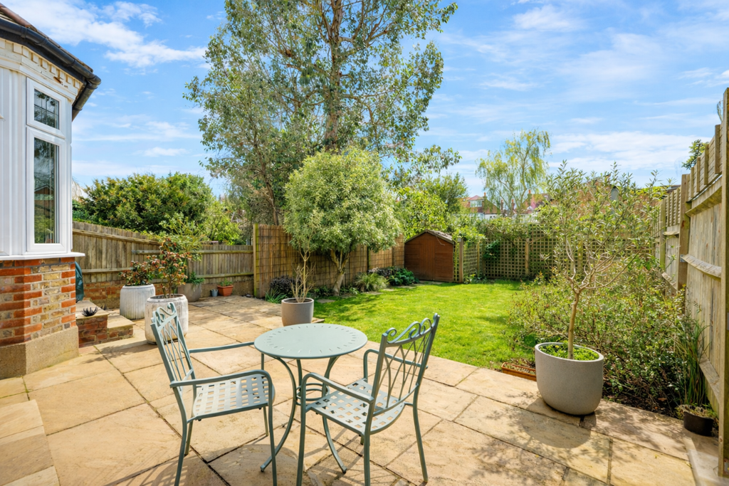 Property photo 2 of 19