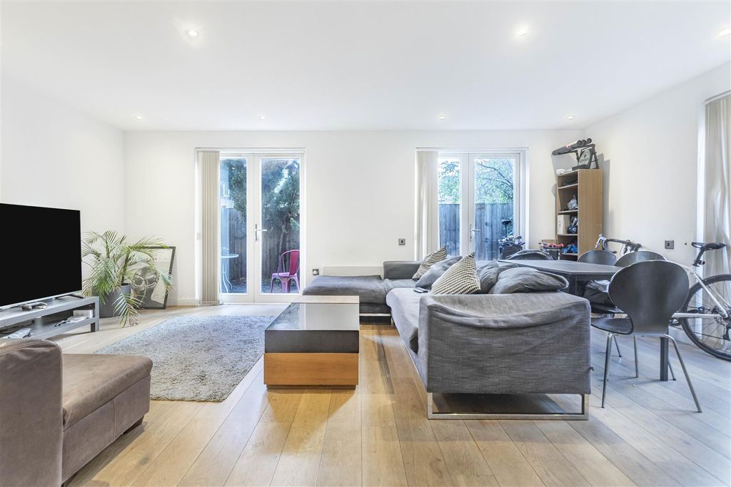 Property photo 2 of 20 8Y3A7516 Copy.Jpg