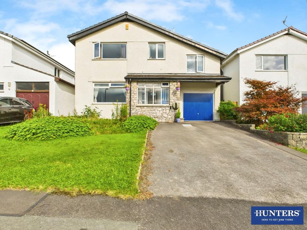 Property photo 1 of 28 c8B30Ab8-Cam05424G0-Pr0028-Still037.Jpg