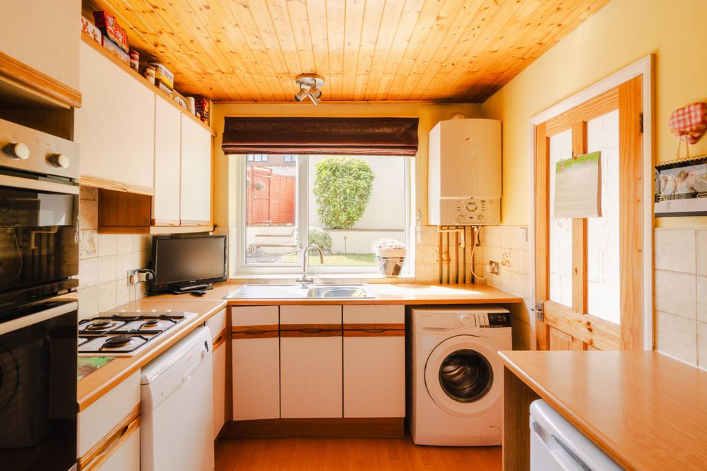 Property photo 3 of 25 3