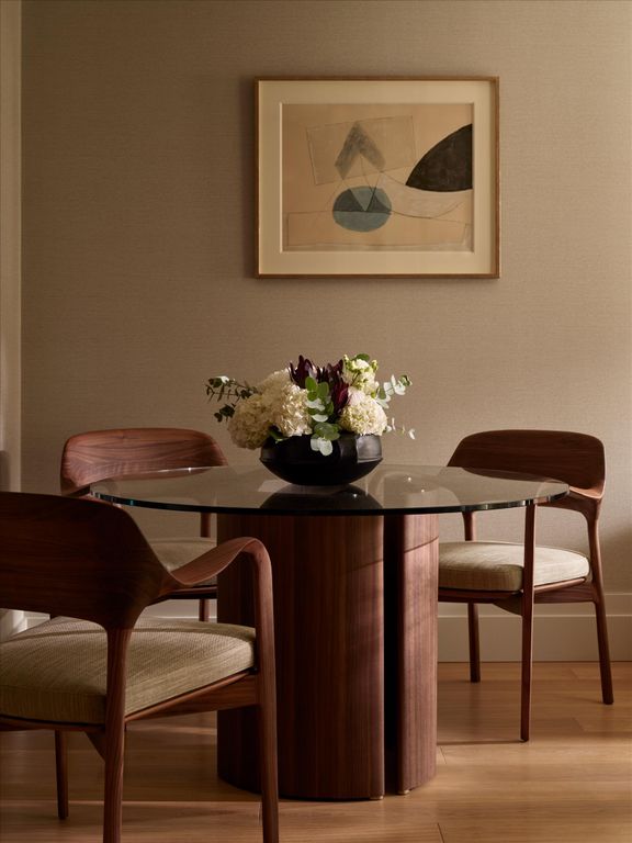 Property photo 3 of 16 Image