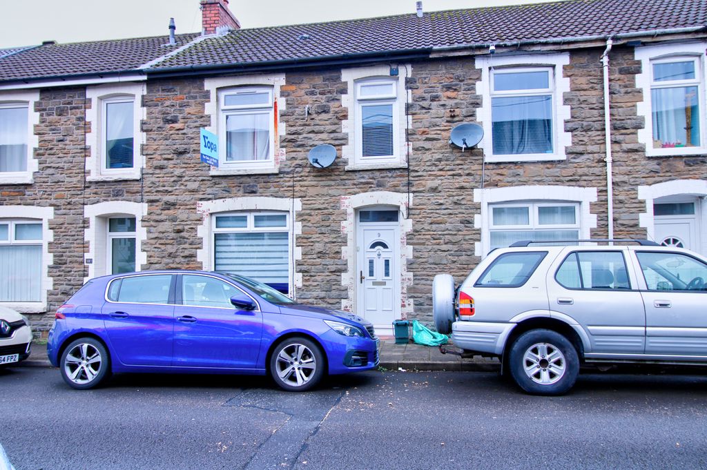 Property photo 1 of 13 Img_4369_70_71_Realistic