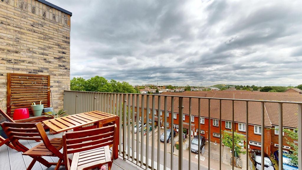 Property photo 2 of 12 2 Bedroom For Sale At Mahindra Way, Beckton, E6 By