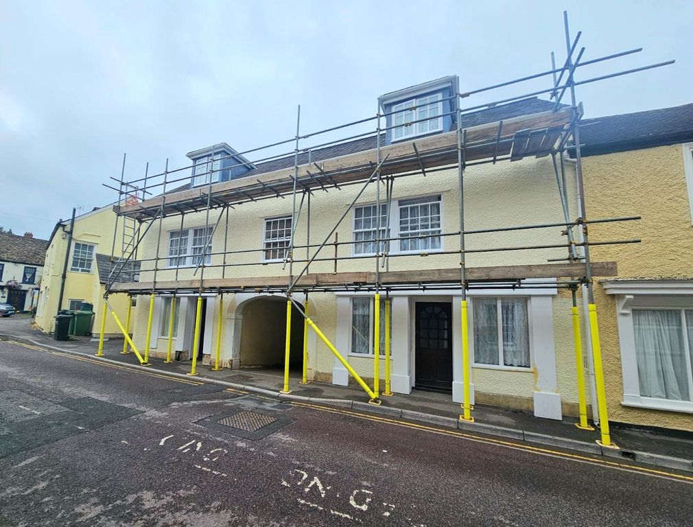 Property photo 2 of 2 1 Swan Gardens 2.Jpg