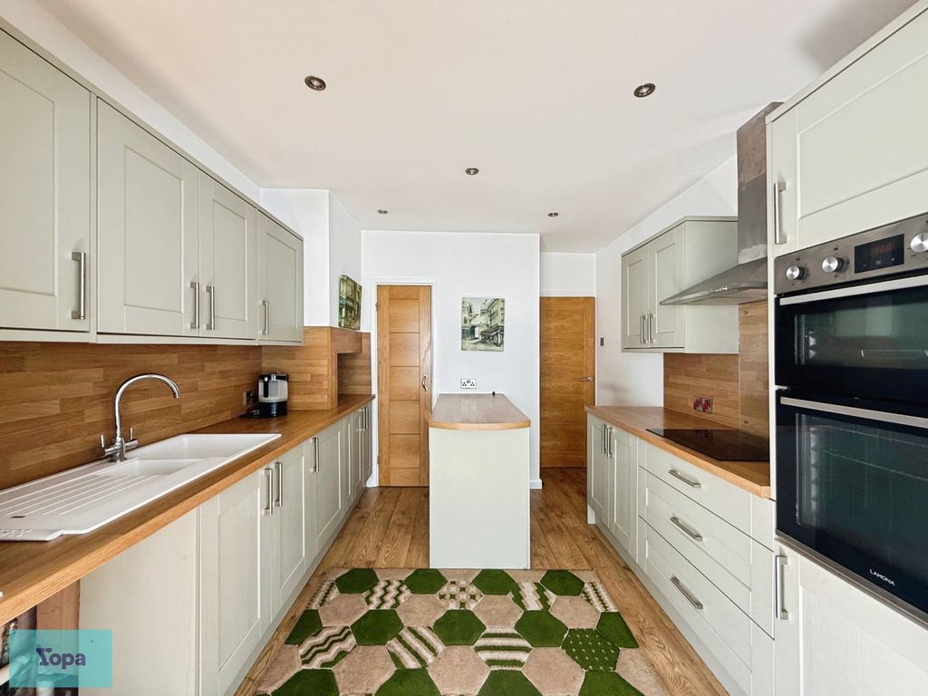 Property photo 3 of 16 Temp_File_1776625855796