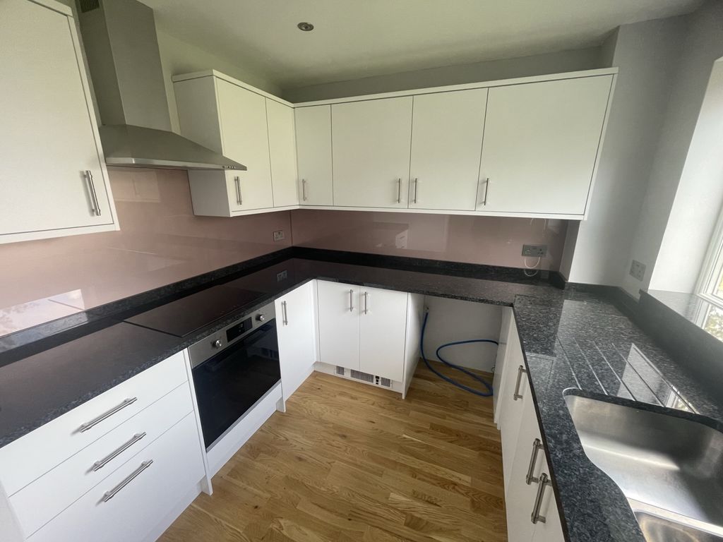 Property photo 2 of 14 Img_7615