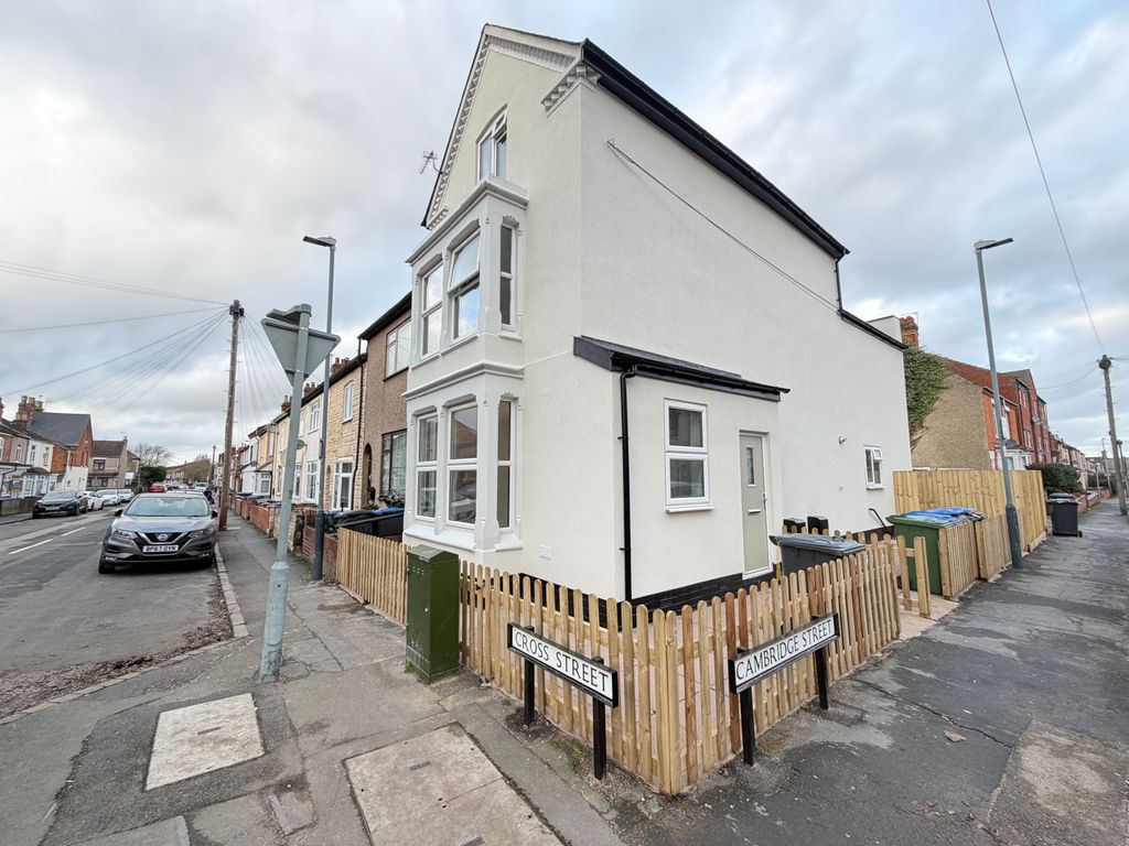 Property photo 1 of 10 Image