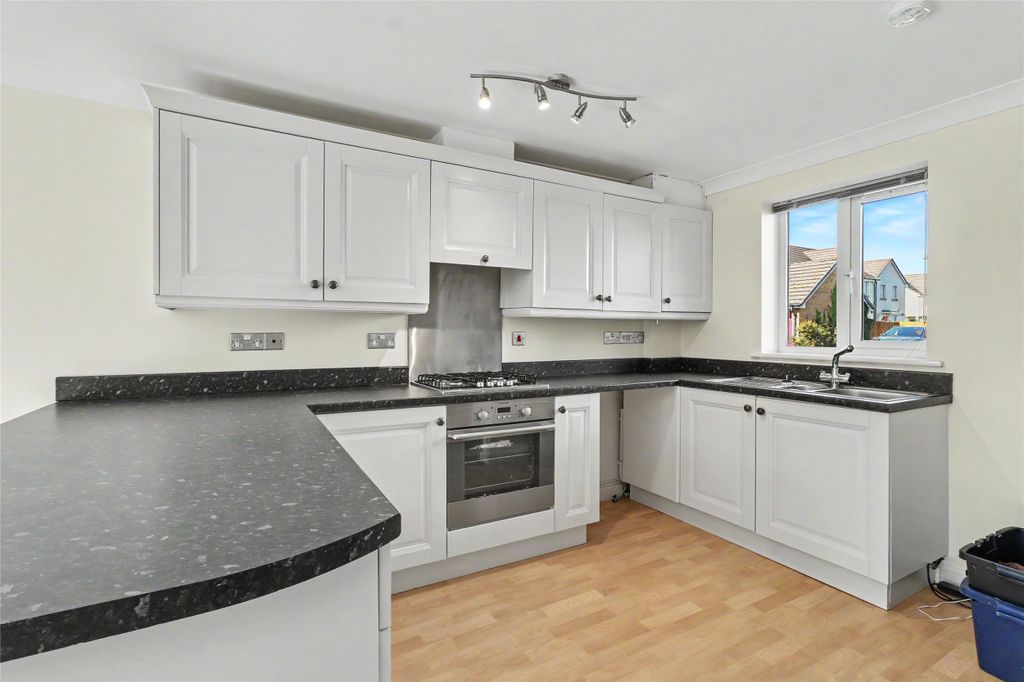 Property photo 3 of 11 Picture No. 06