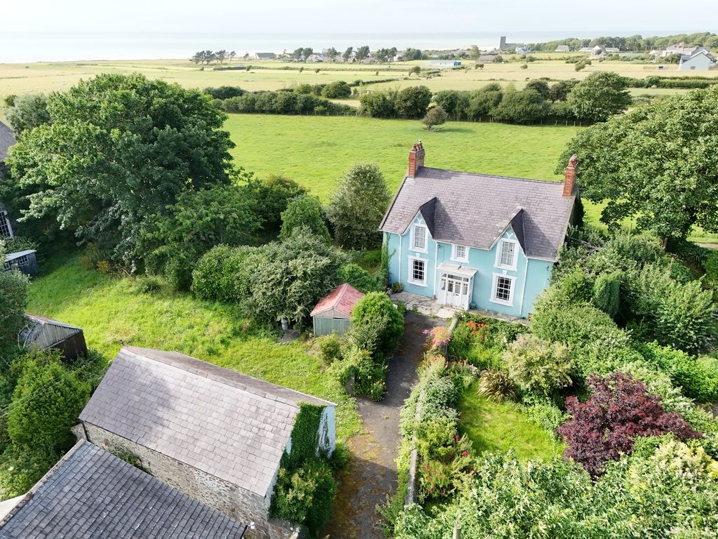 Property photo 3 of 58