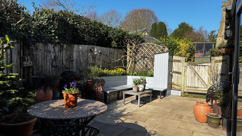 Property photo 3 of 29 2 Forge Square.Jpg