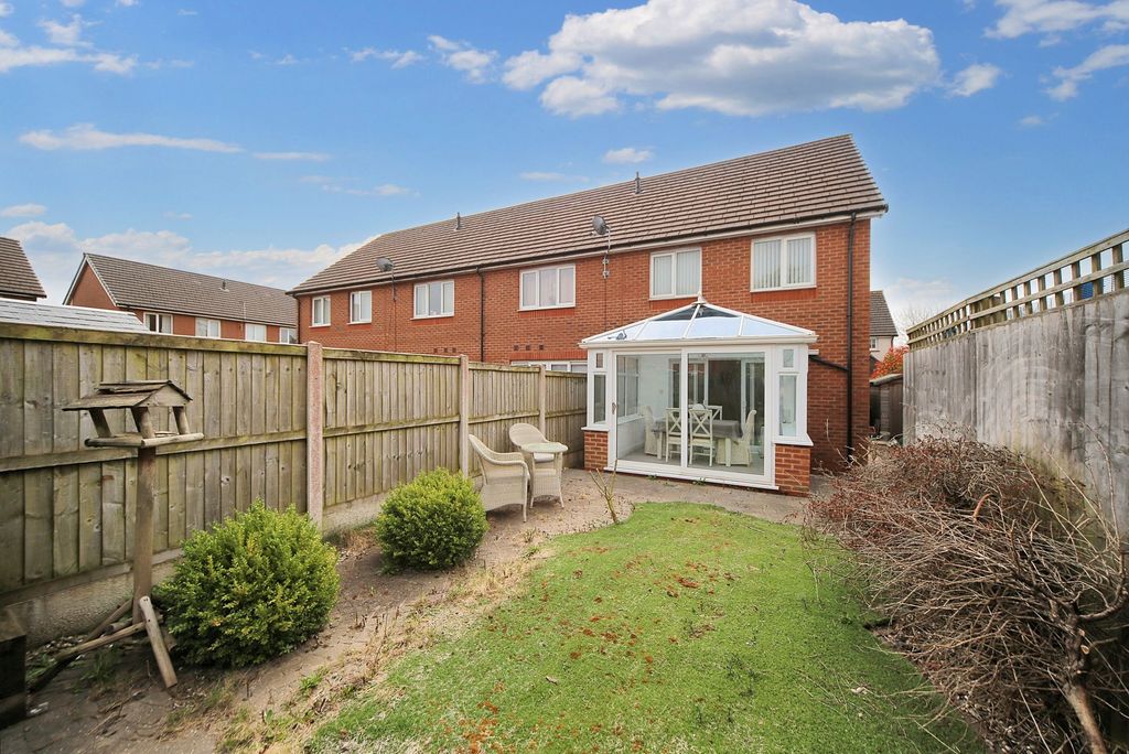 Property photo 2 of 22