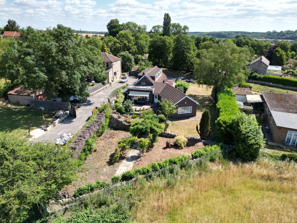 Property photo 1 of 51