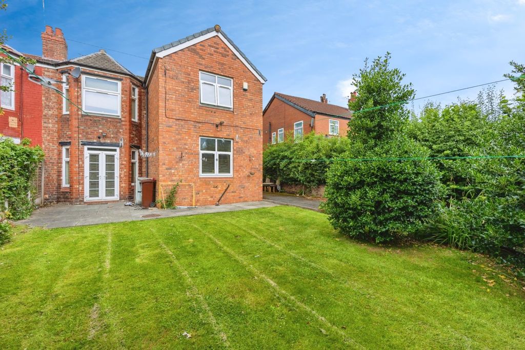 Property photo 1 of 24 Rear Garden