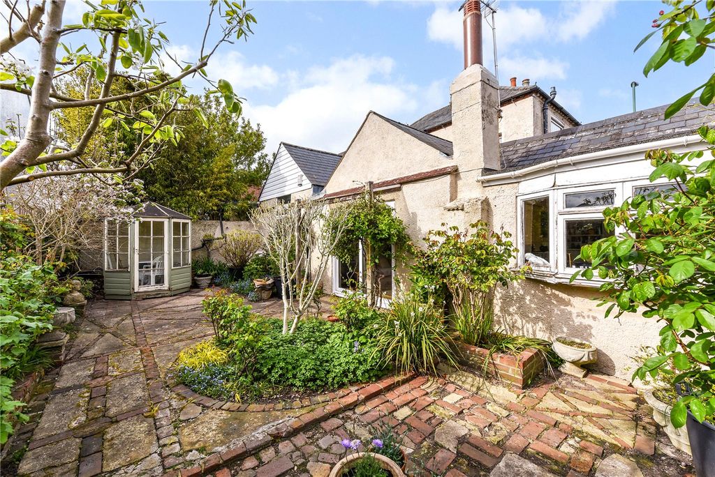 Property photo 1 of 20 Picture No. 22