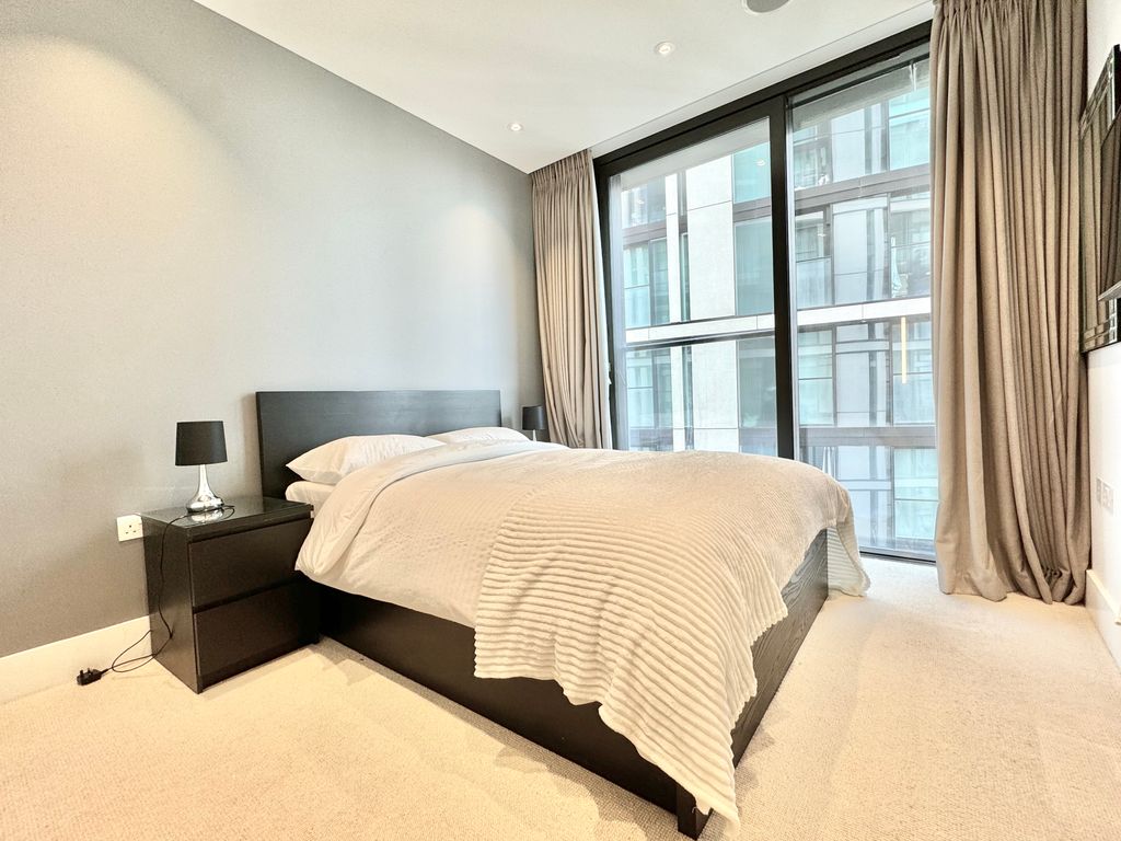 Property photo 3 of 13 Bedroom