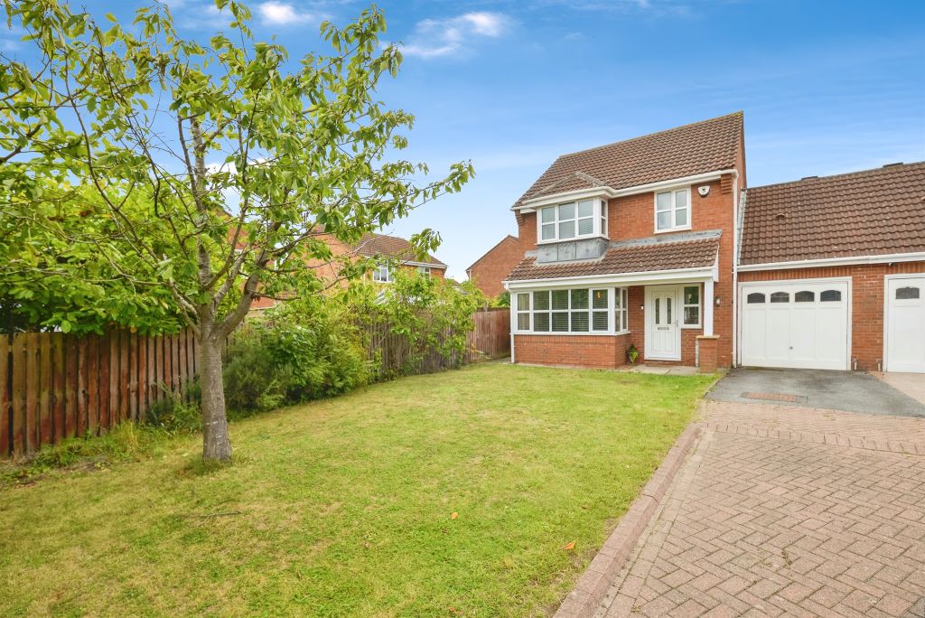 Property photo 1 of 17
