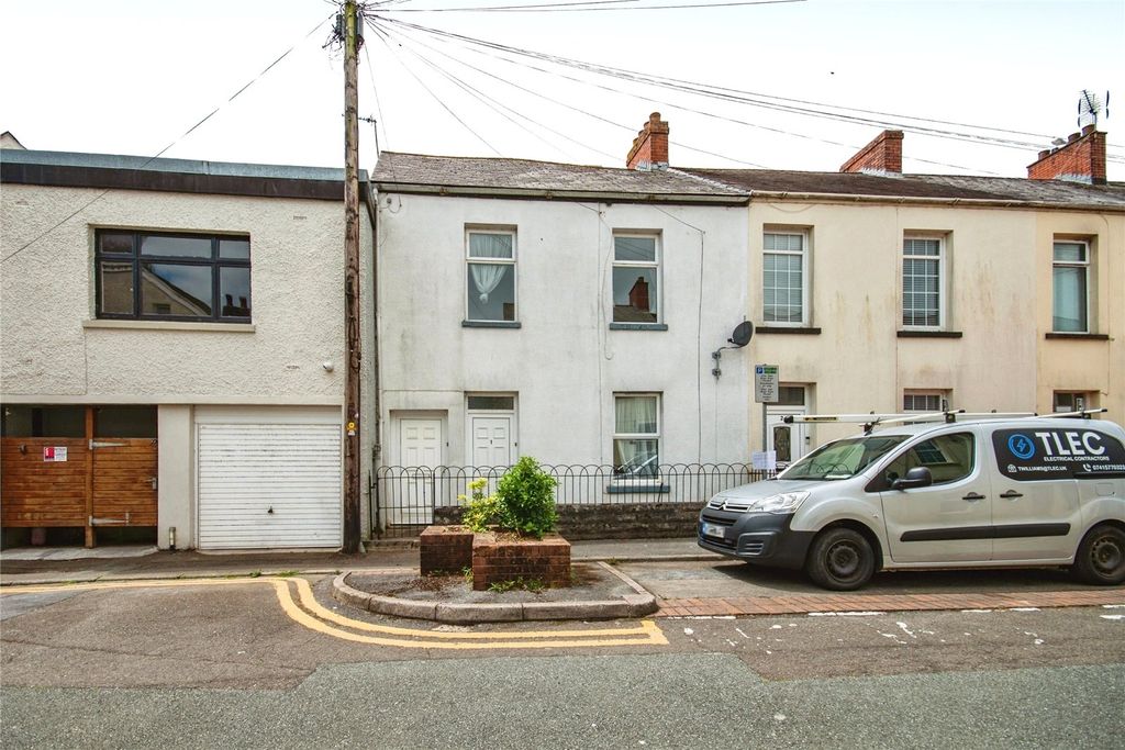 Property photo 1 of 17 Picture No. 32
