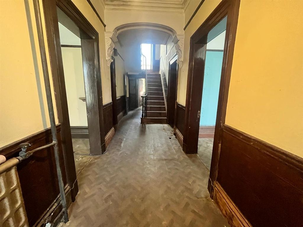 Property photo 2 of 23 Pm.Jpeg