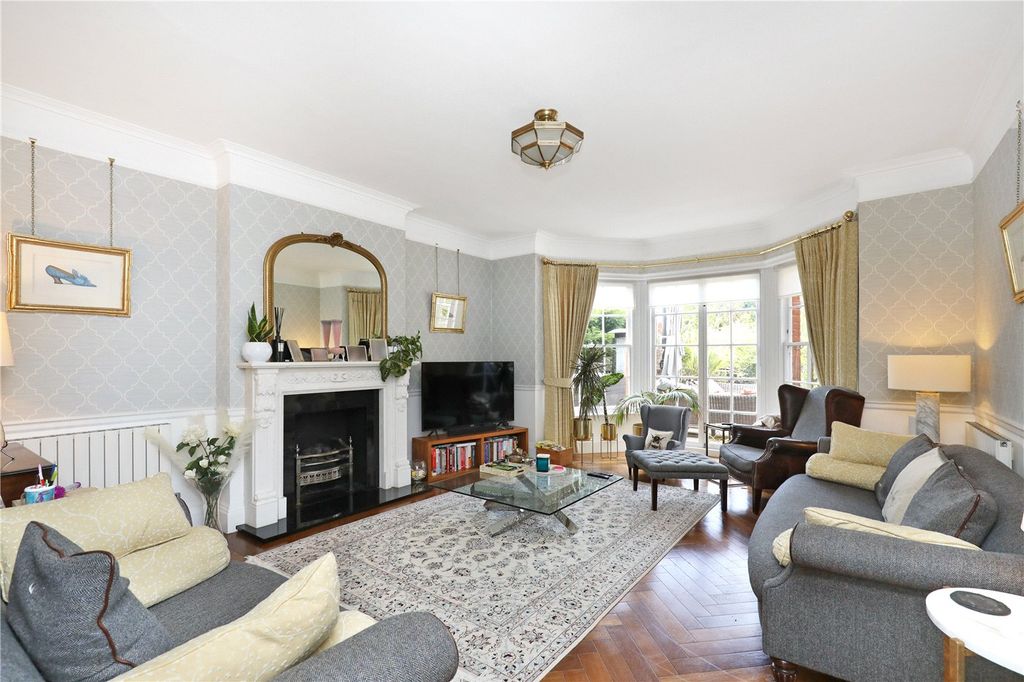 Property photo 2 of 44 Picture No. 56
