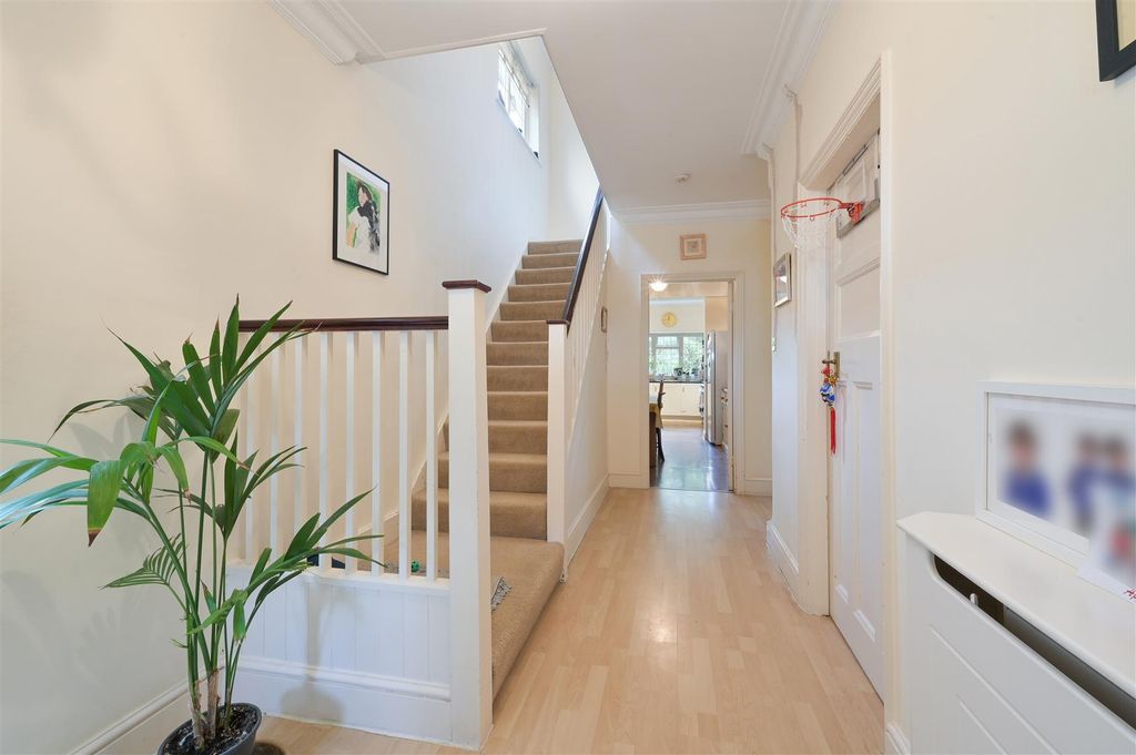 Property photo 2 of 17 Windmill Lane (1).Jpg