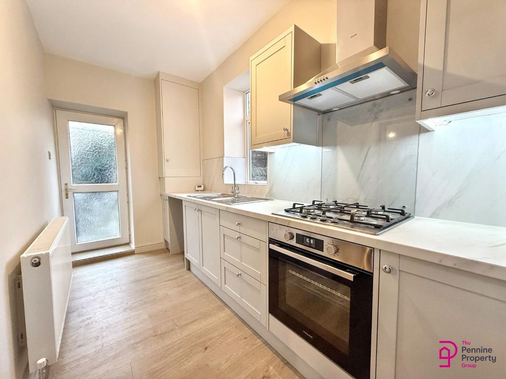 Property photo 2 of 15 20251229_101104508_Ios.Jpg