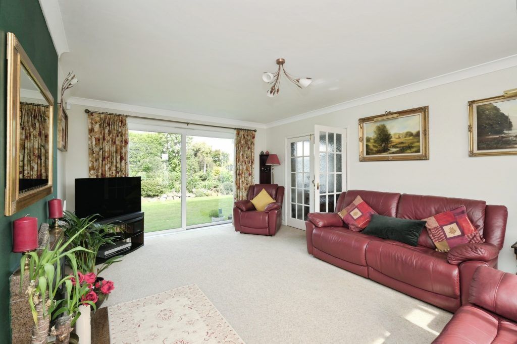 Property photo 3 of 31