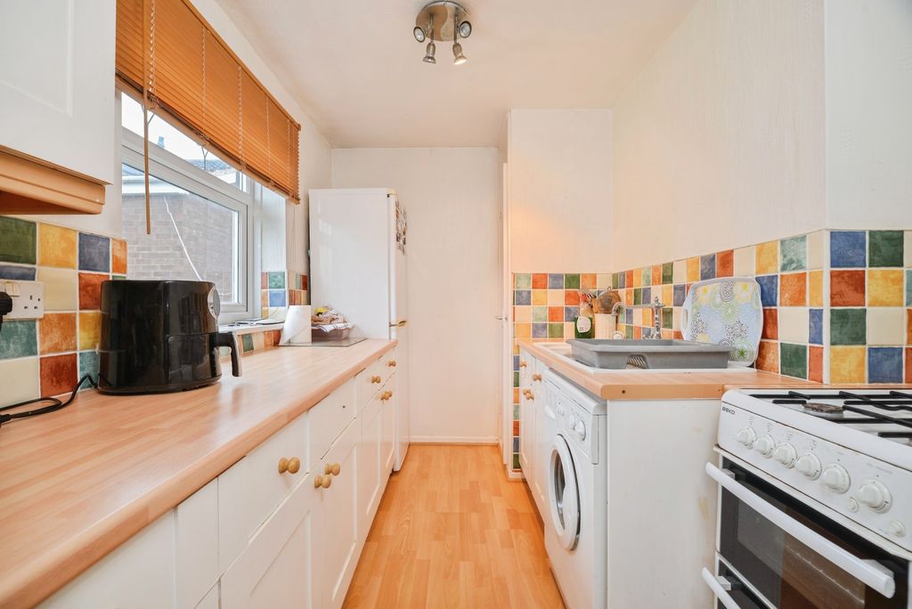 Property photo 2 of 9 Dsc_4916