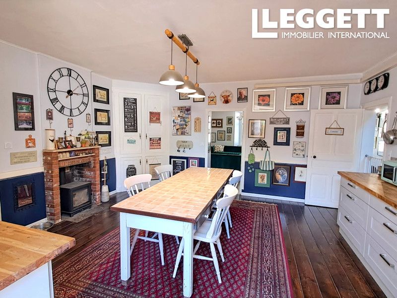 Property photo 3 of 10