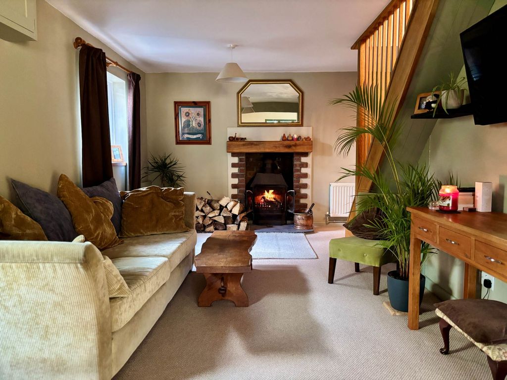 Property photo 3 of 14