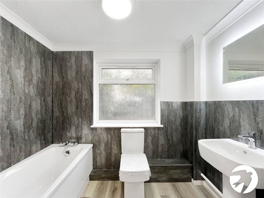 Property photo 3 of 11 Picture No. 07