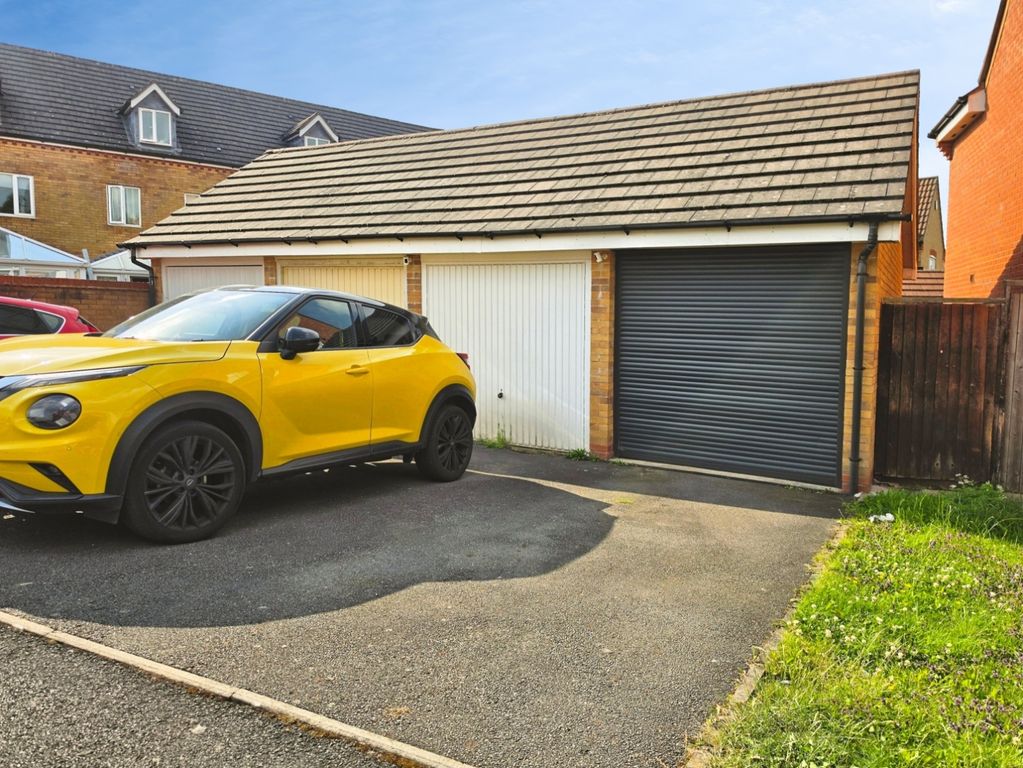 Property photo 2 of 44 Pbox-Img.Jpg