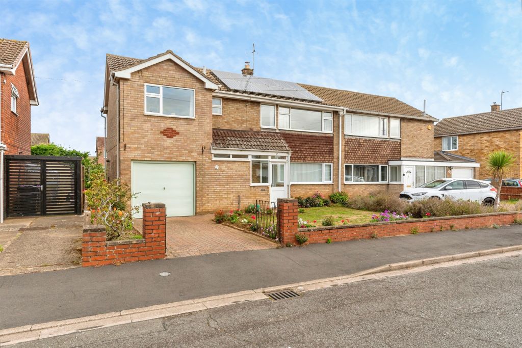 Property photo 1 of 17