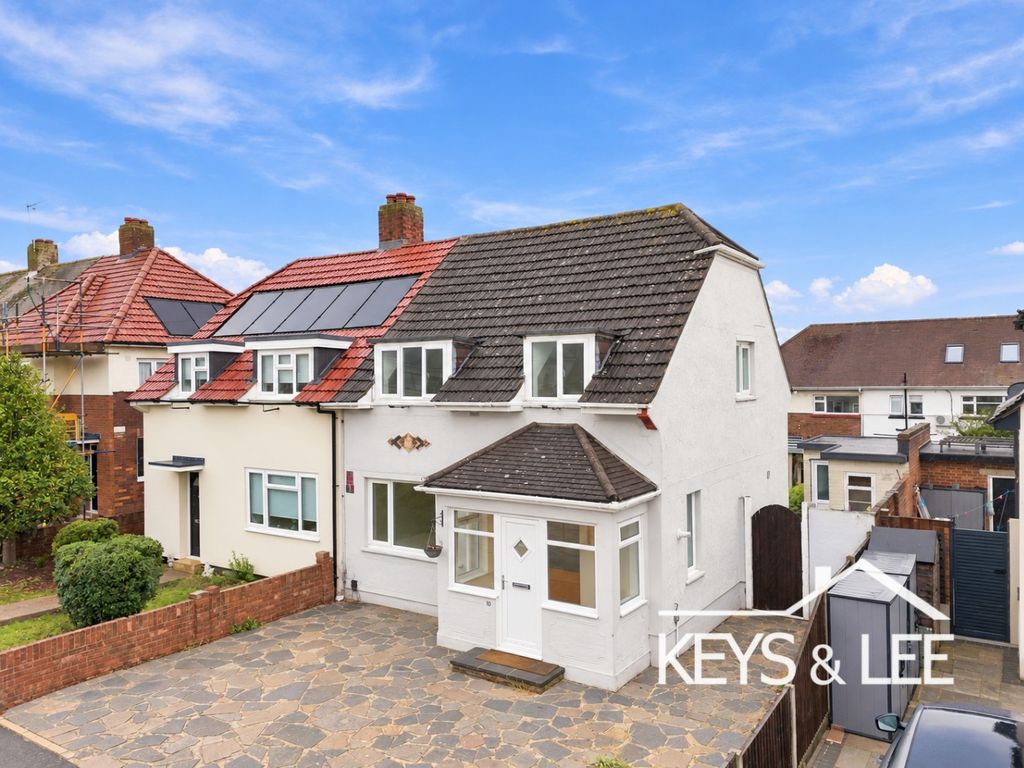 Property photo 1 of 21 898551