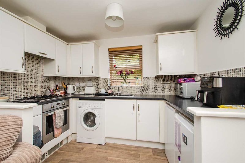 Property photo 3 of 13 Photo 11