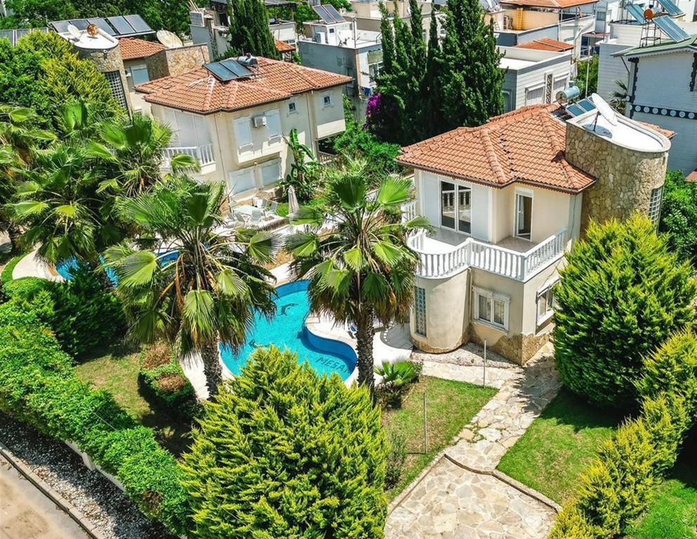 Property photo 1 of 20 Alluring Detached Villa For Sale In Belek - Beautiful Detached Villa With Large Private Garden