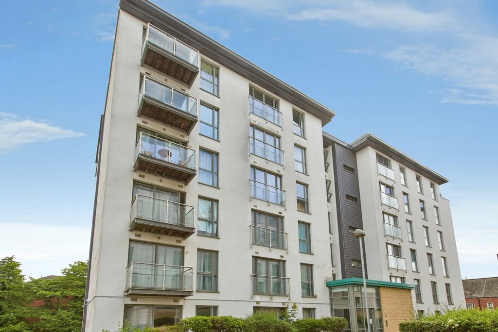 Property photo 1 of 16 Pbox-Img.Jpg