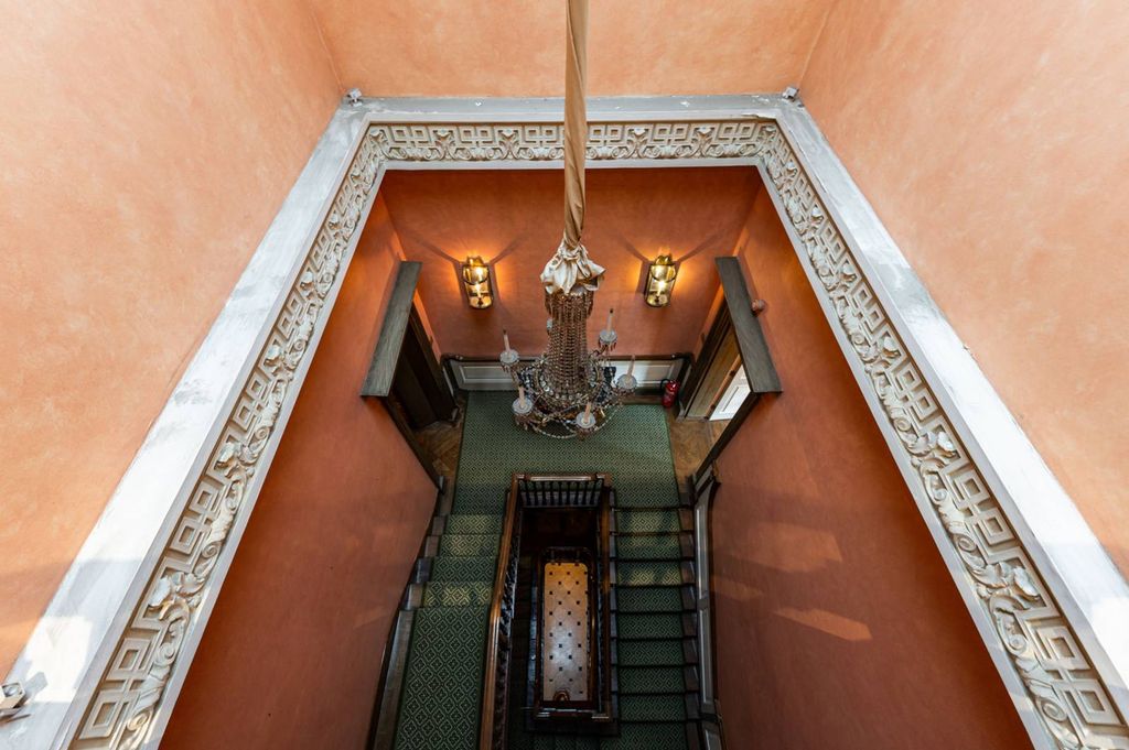 Additional image 50 of 6 bed terraced house to rentUpper Grosvenor Street, Mayfair, London W1K