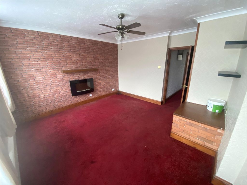 Property photo 2 of 13 Picture No. 04