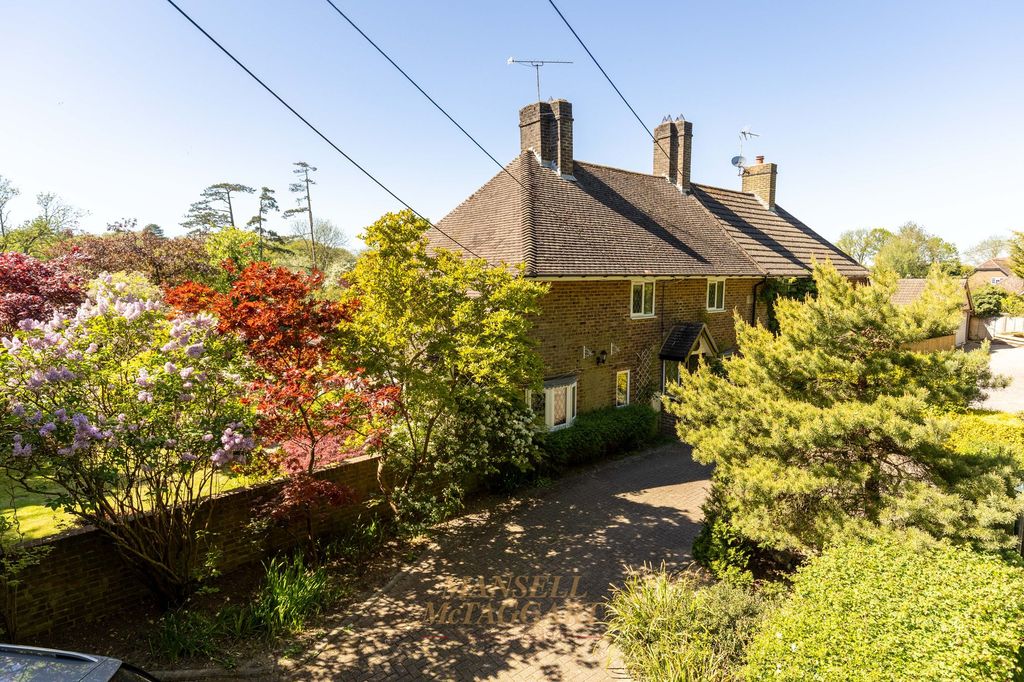 Property photo 1 of 29