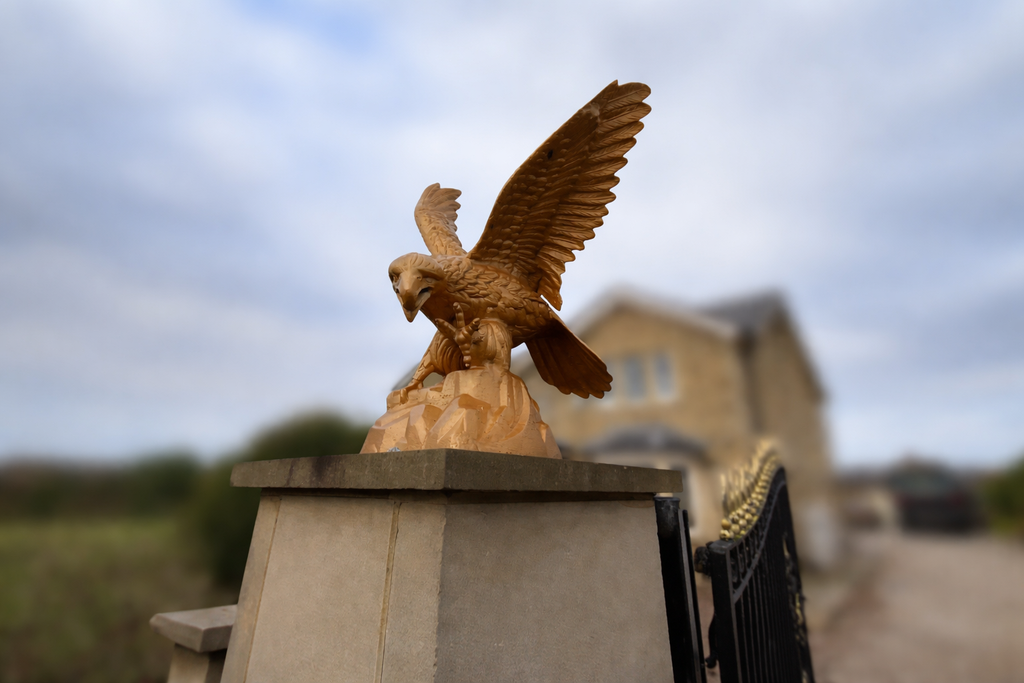 Property photo 2 of 23