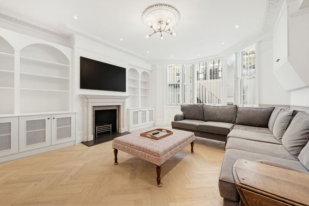 Property photo 3 of 14 Picture No. 08