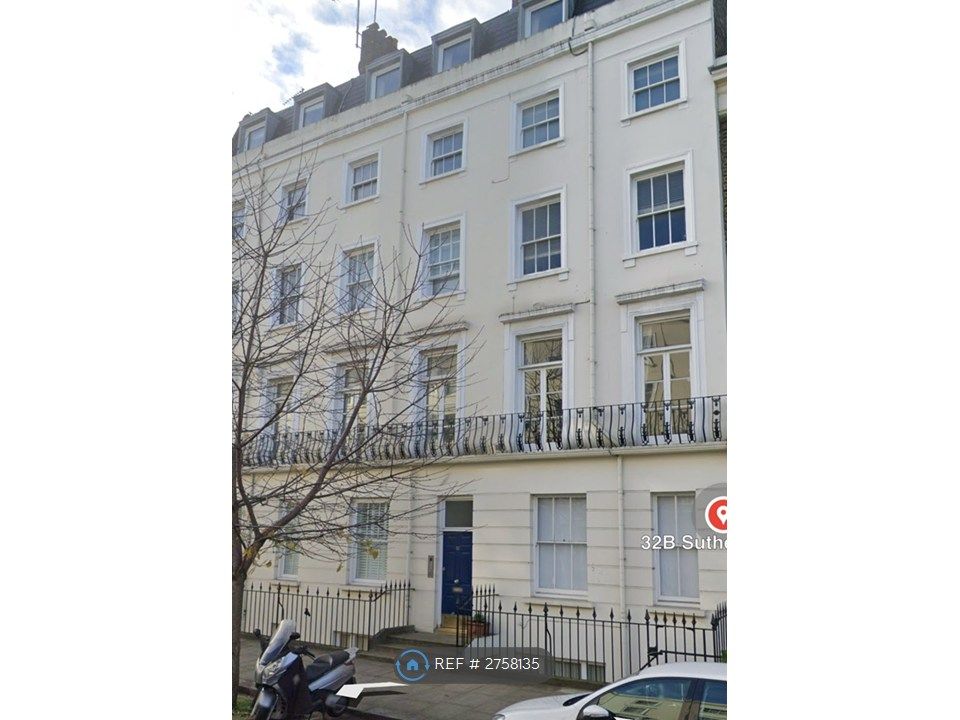 Property photo 2 of 9 Front Of Flat.